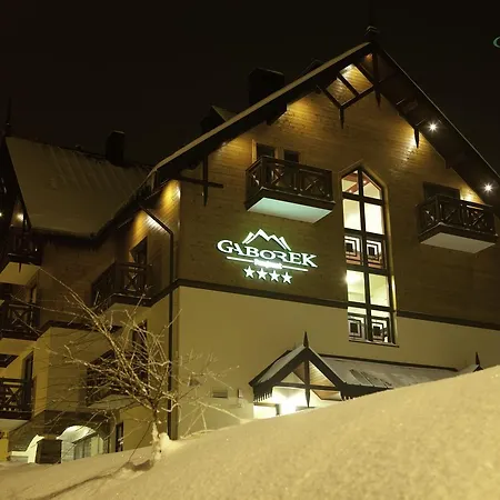 Gaborek 4*